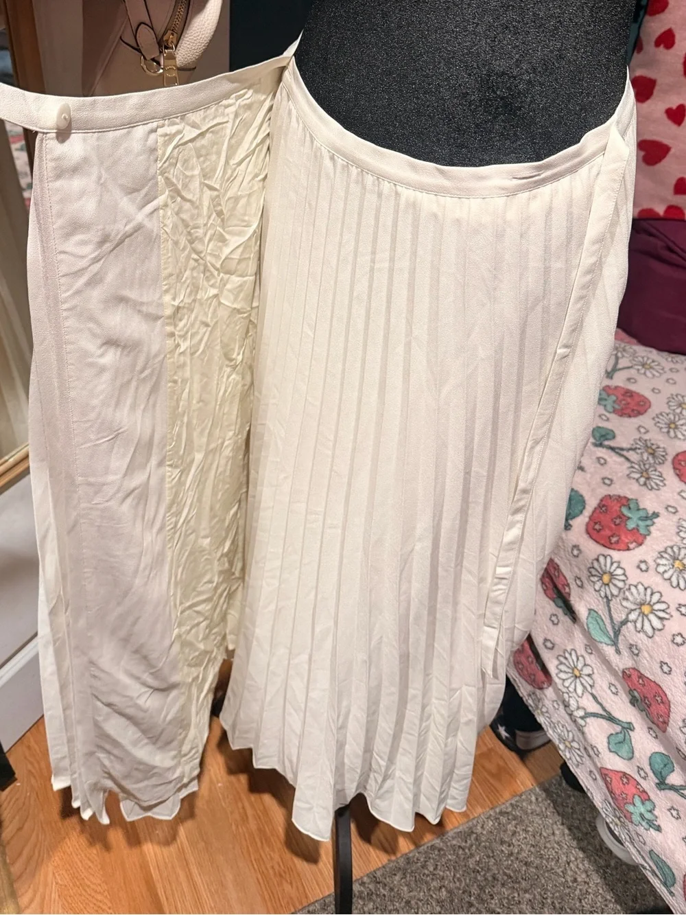 Women's White Pleated Skirt with Side Tie